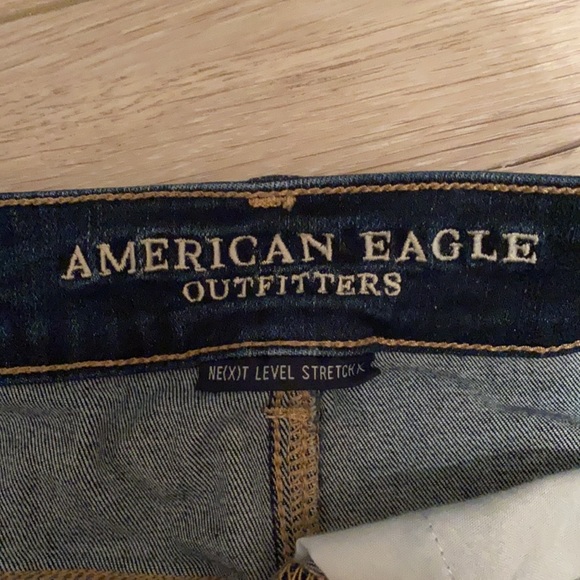 American Eagle Jean Shorts - Picture 3 of 4